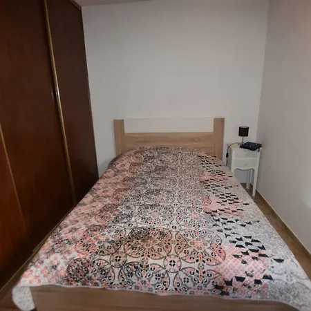 Bemposta, 4 Bedroom House In Portimao, Algarve בית נופש